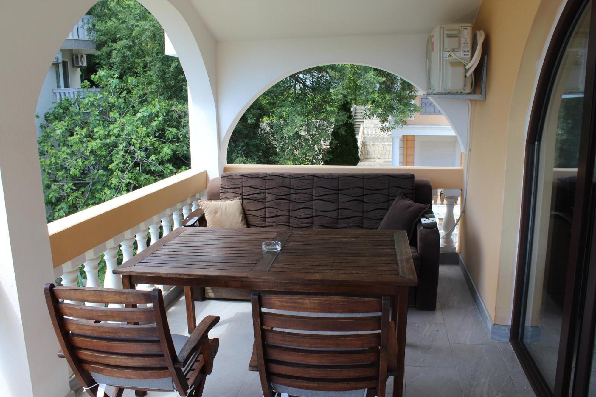 Apartmani Lime Petrovac Exterior foto